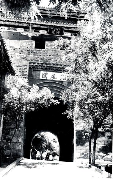 1705ph008
