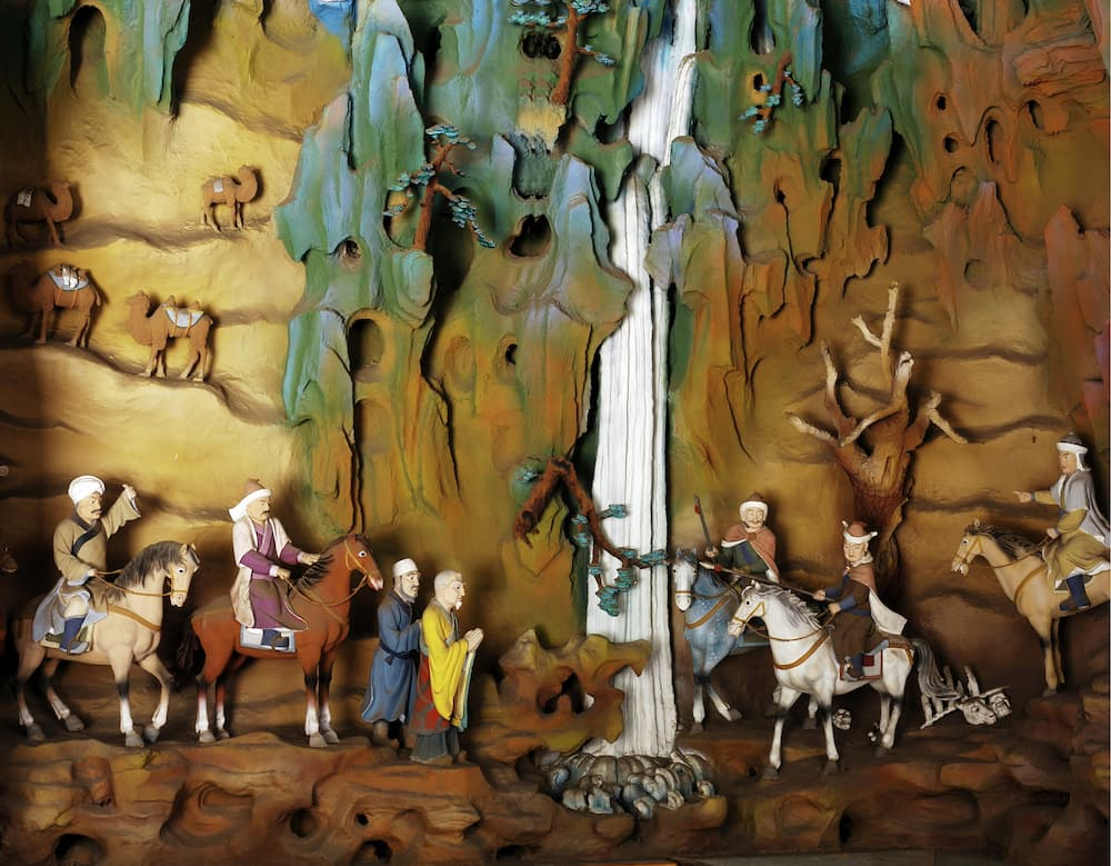 202119phn019_01